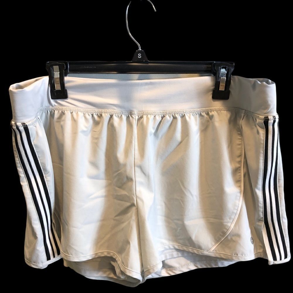 Avia light grey athletic shorts‎